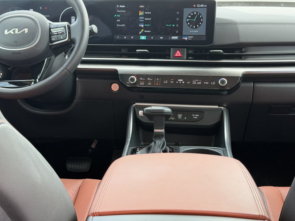 Certified 2026 Kia Carnival SX FWD image 16