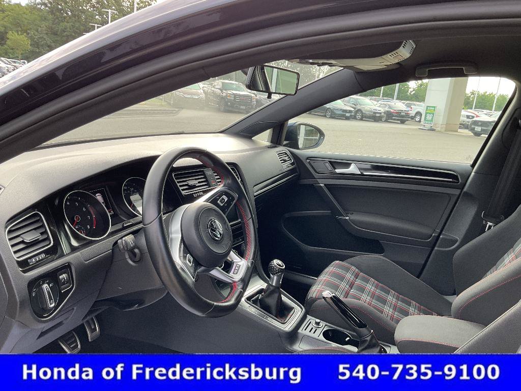 Used 2017 Volkswagen GTI S FWD image 28