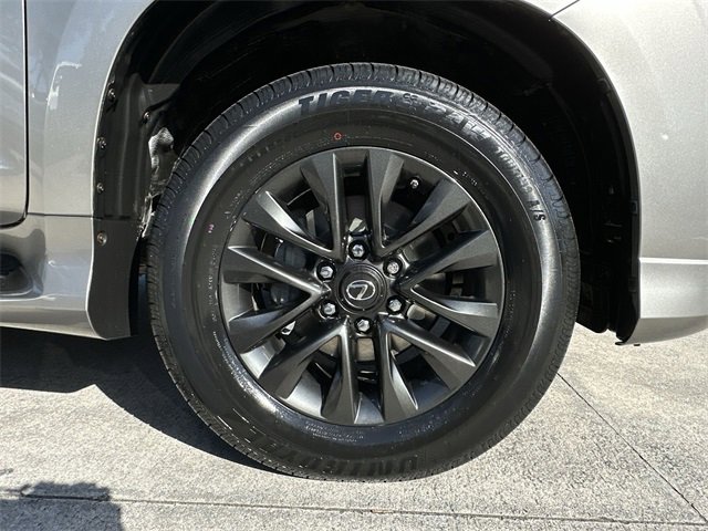 Used 2020 Lexus GX 460 Premium image 18