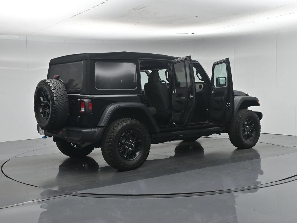 Used 2024 Jeep Wrangler Unlimited AWD/4WD image 6