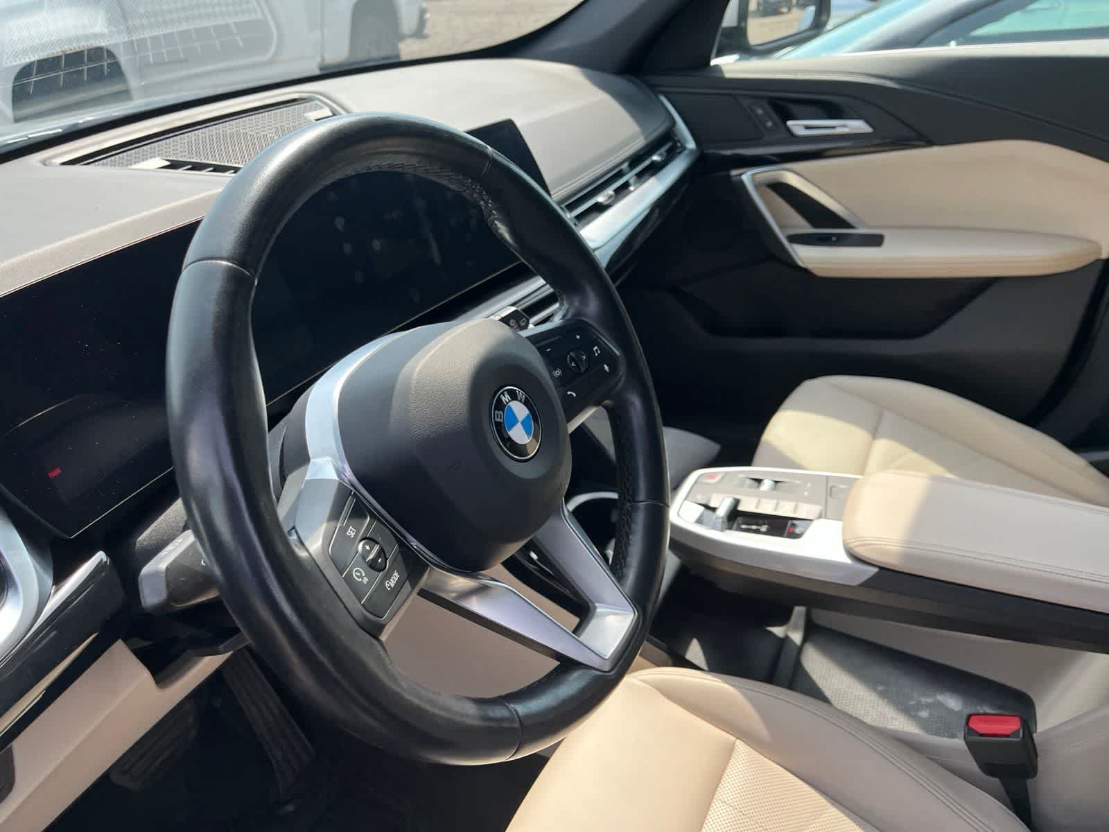 Used 2023 BMW X1 xDrive28i w/ Convenience Package AWD/4WD image 25