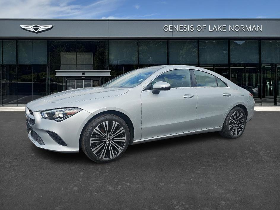 Used 2023 Mercedes-Benz CLA 250 4MATIC image 1