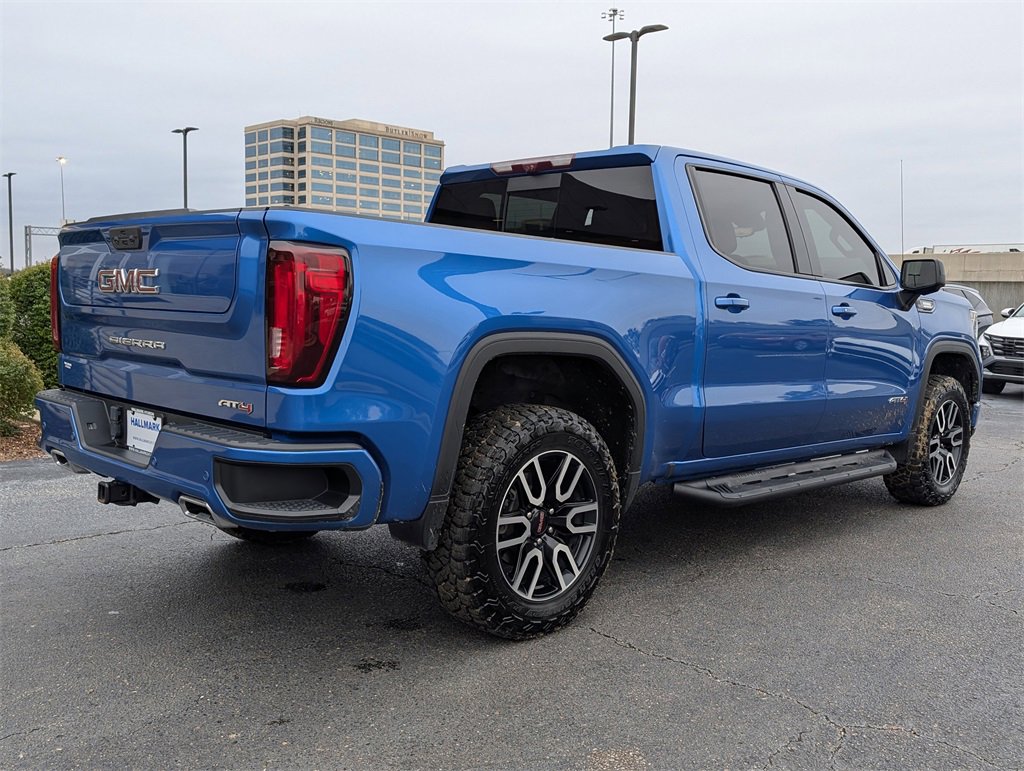 Used 2023 GMC Sierra 1500 AT4 w/ AT4 Premium Package image 4