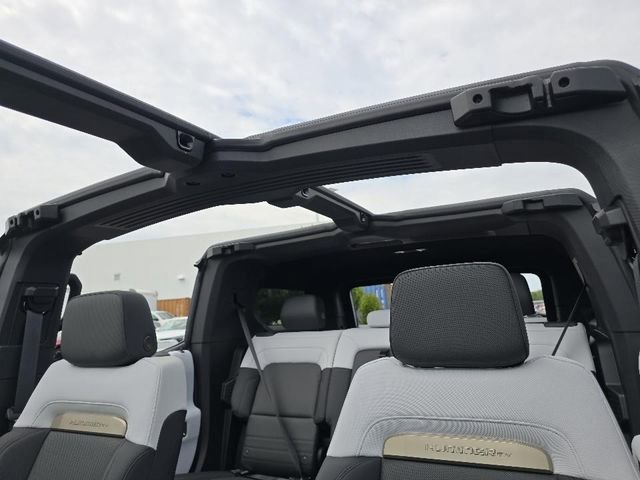 New 2025 GMC Hummer EV 2X image 4