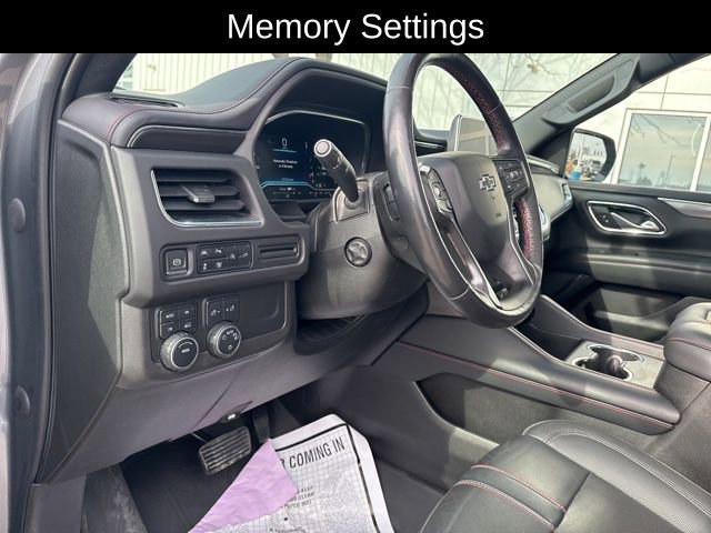 Certified 2022 Chevrolet Suburban RST w/ Sport Performance Package image 11