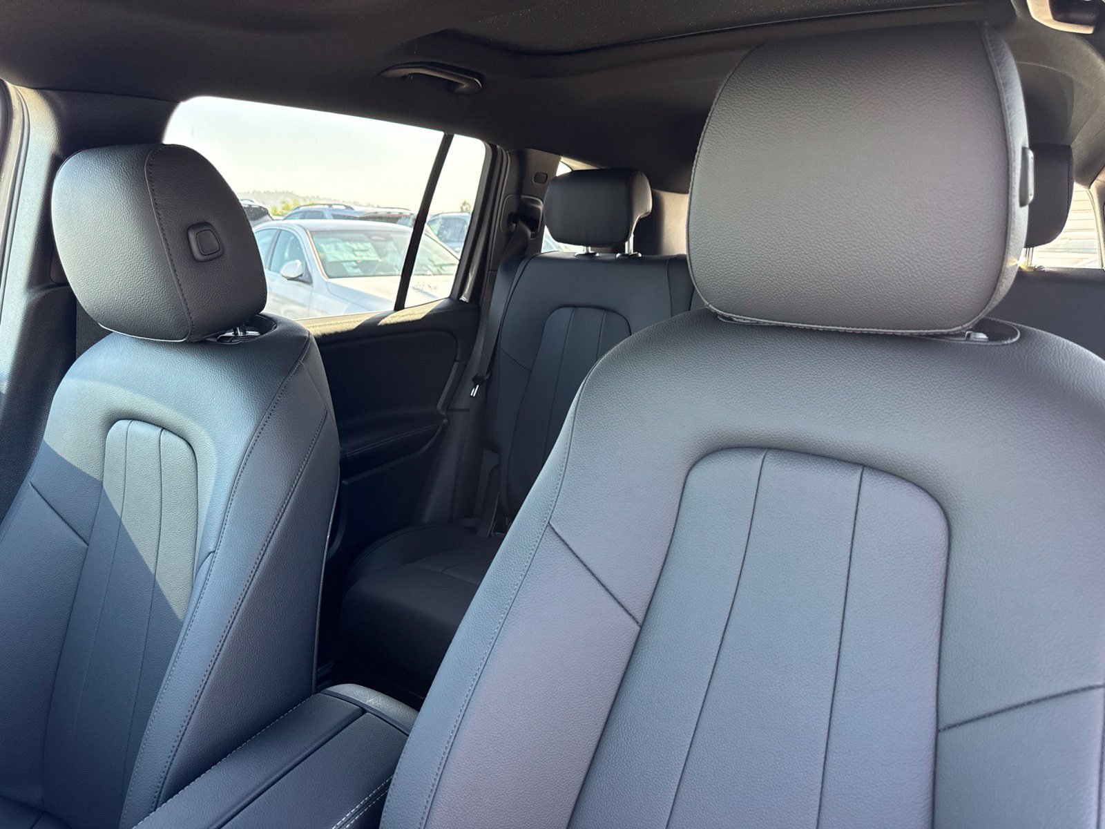 New 2026 Mercedes-Benz GLB 250 4MATIC image 19