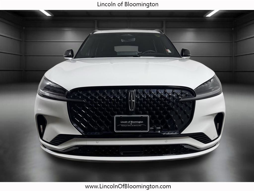 Used 2025 Lincoln Aviator Reserve w/ Jet Appearance Package AWD/4WD image 11