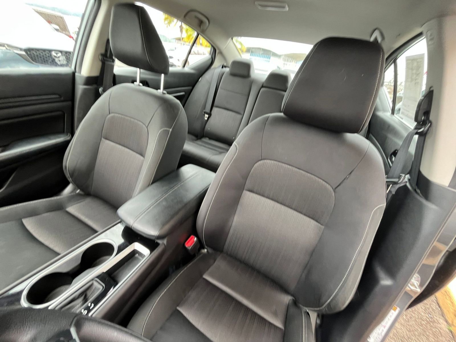 Used 2024 Nissan Altima 2.5 SV FWD image 36