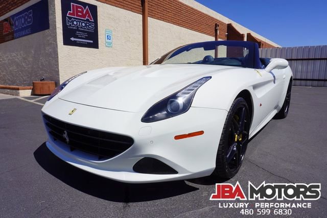 Used 2015 Ferrari California T image 59