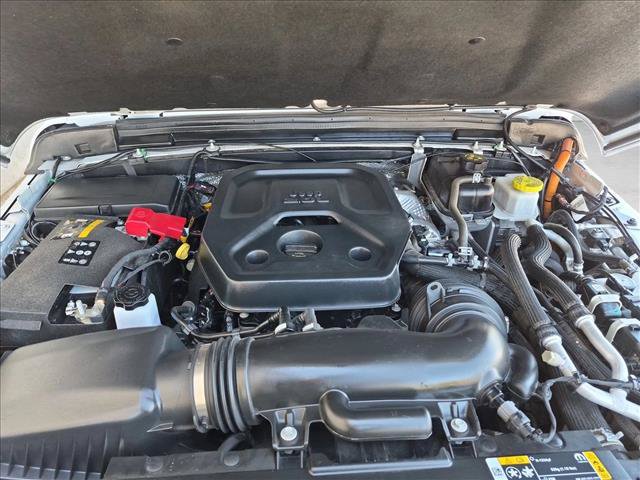 Used 2024 Jeep Wrangler Unlimited Sahara AWD/4WD image 22