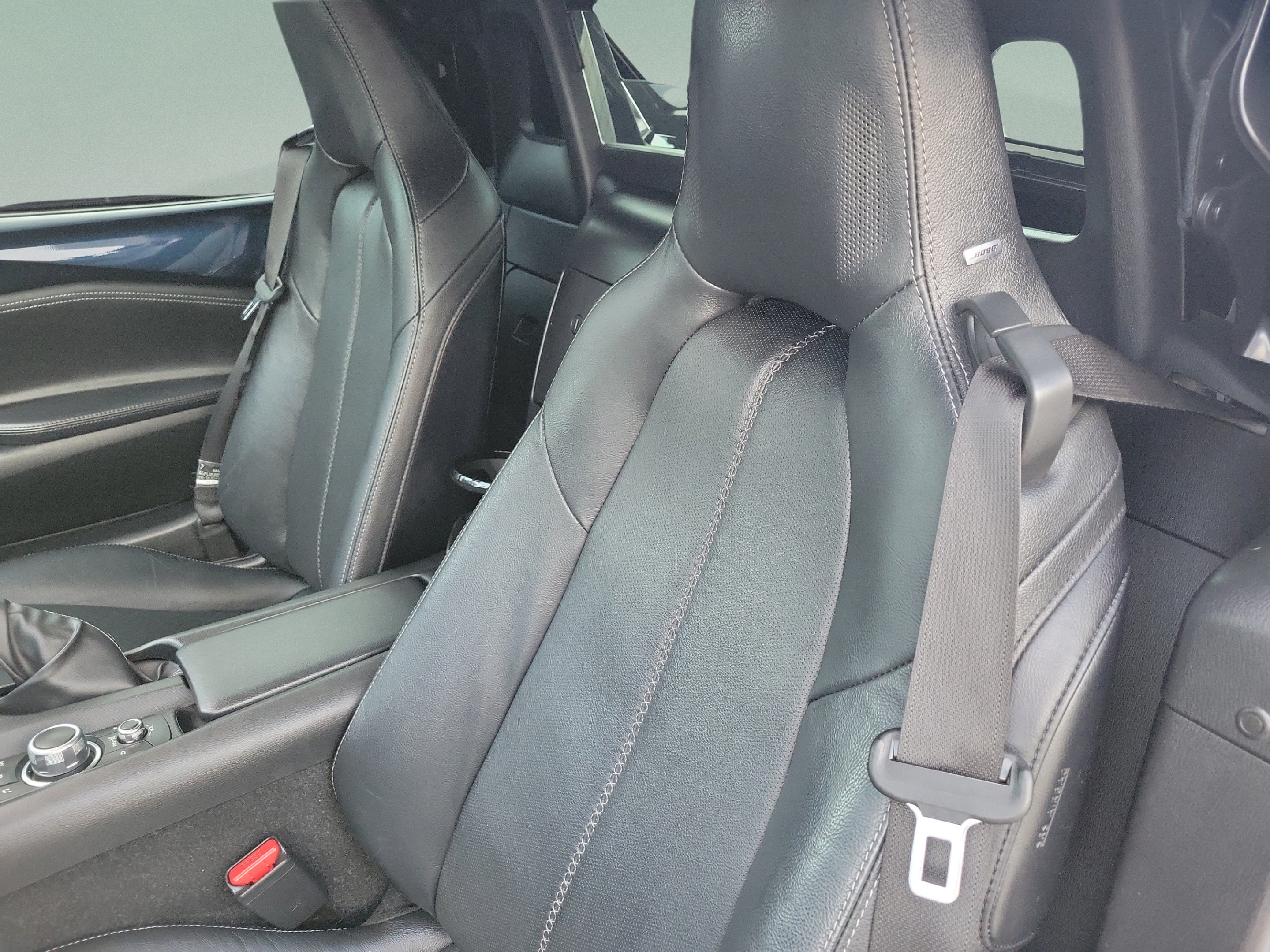 Used 2021 MAZDA MX-5 Miata RF Grand Touring RWD image 10