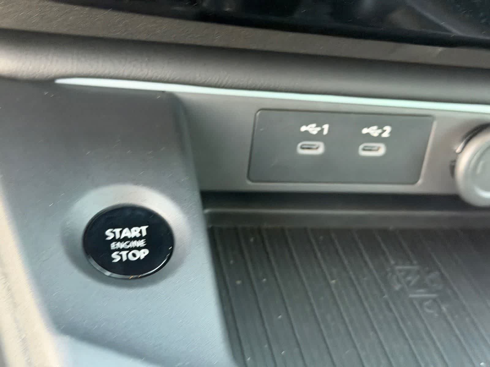 New 2026 Nissan Sentra SR w/ SR Premium Package FWD image 25