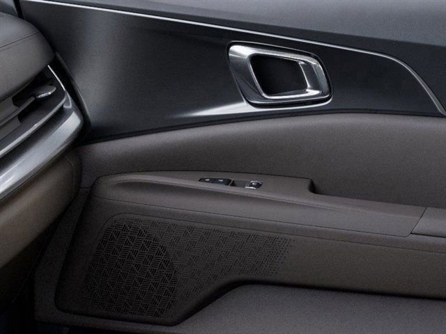 New 2026 Kia Carnival FWD image 25