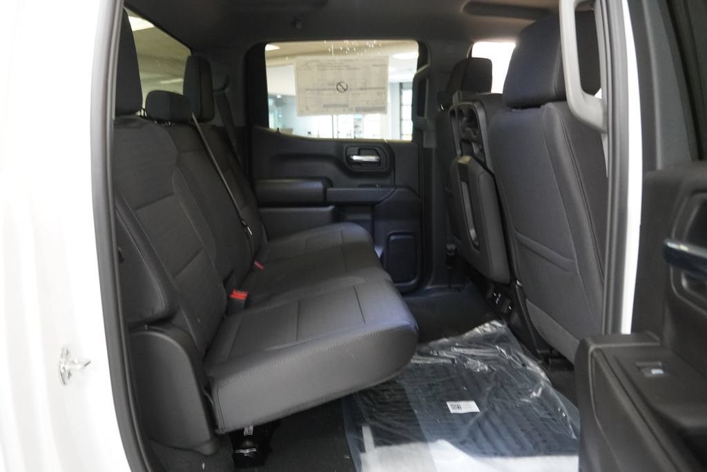 New 2026 Chevrolet Silverado 1500 Custom w/ Turbomax Blackout Package AWD/4WD image 28