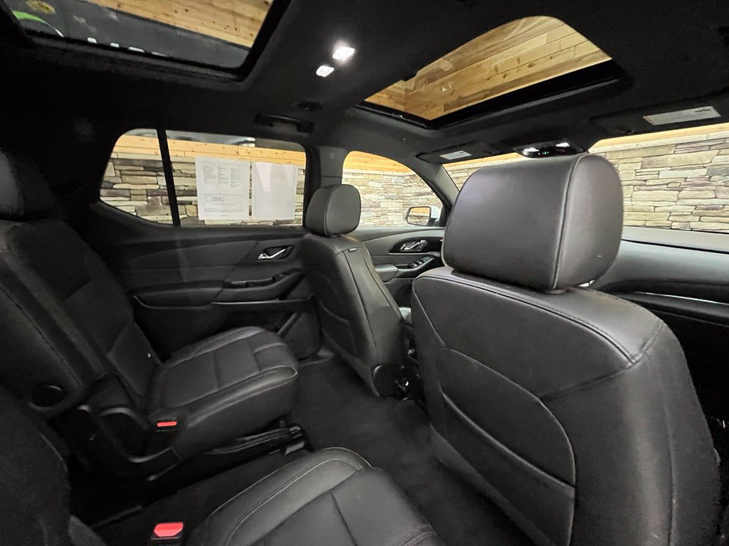 Used 2023 Chevrolet Traverse RS AWD/4WD image 61