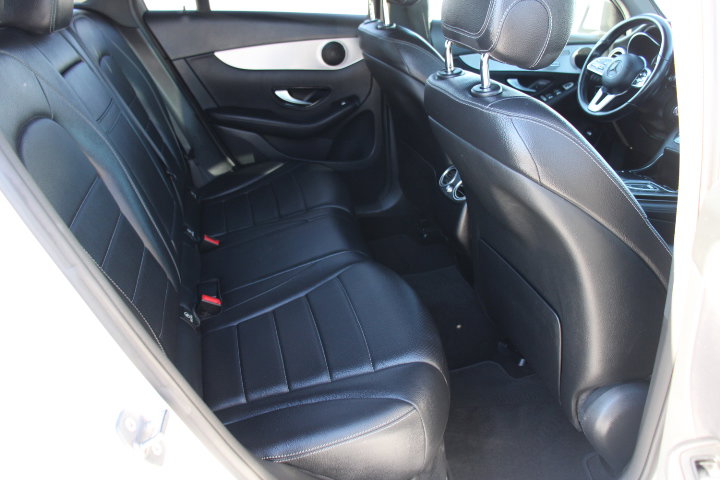 Used 2020 Mercedes-Benz GLC 300 GLC 300 image 18