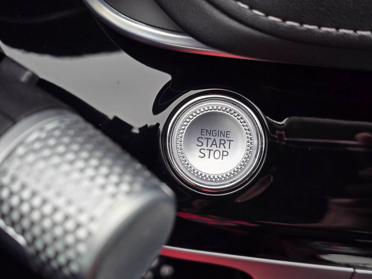 Used 2023 Genesis G80 2.5T image 24