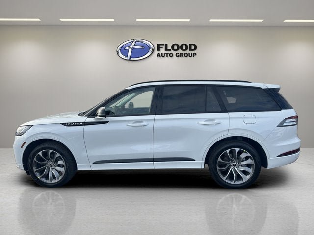 New 2026 Lincoln Aviator AWD image 5