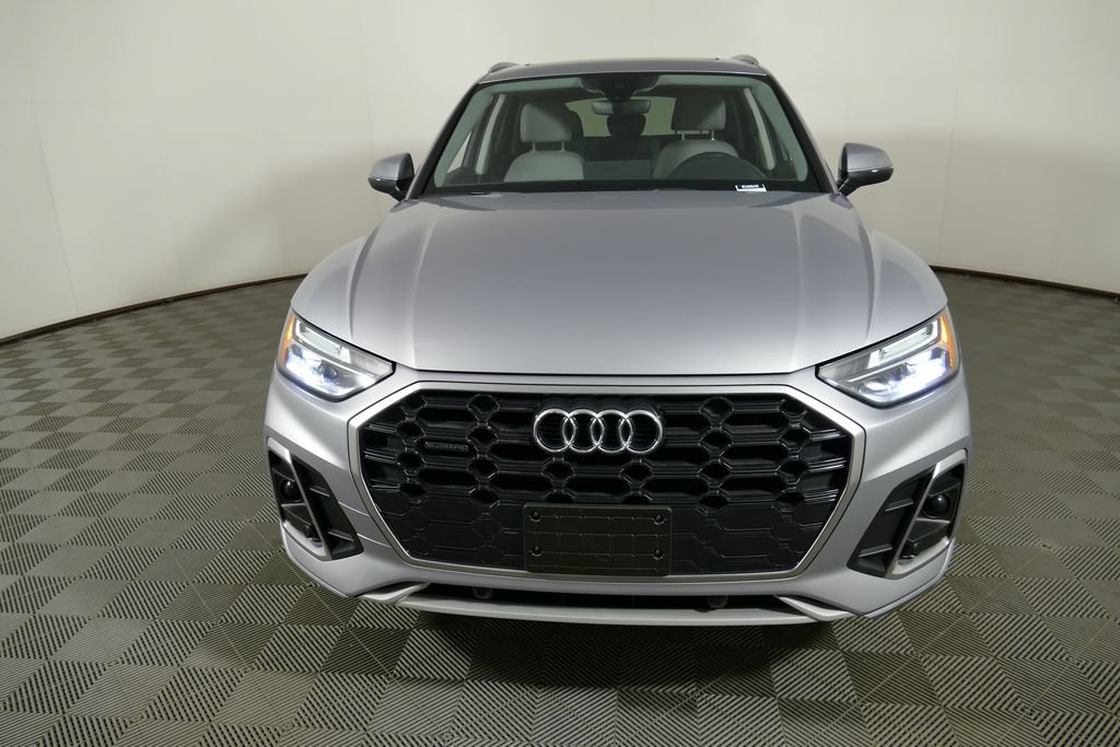 Certified 2022 Audi Q5 2.0T Premium w/ Convenience Package AWD/4WD image 8