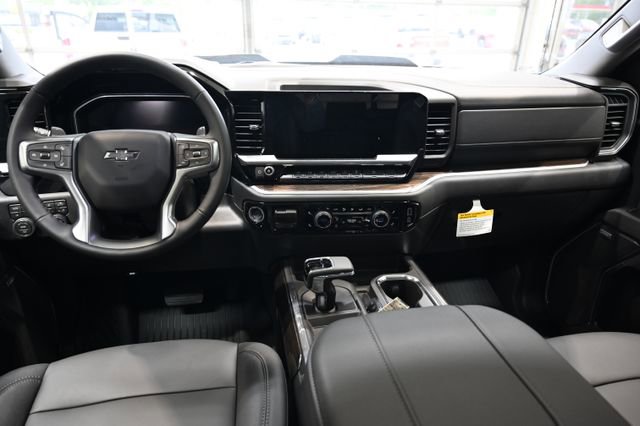 New 2026 Chevrolet Silverado 1500 LT Trail Boss w/ LT Trail Boss Premium Package AWD/4WD image 13