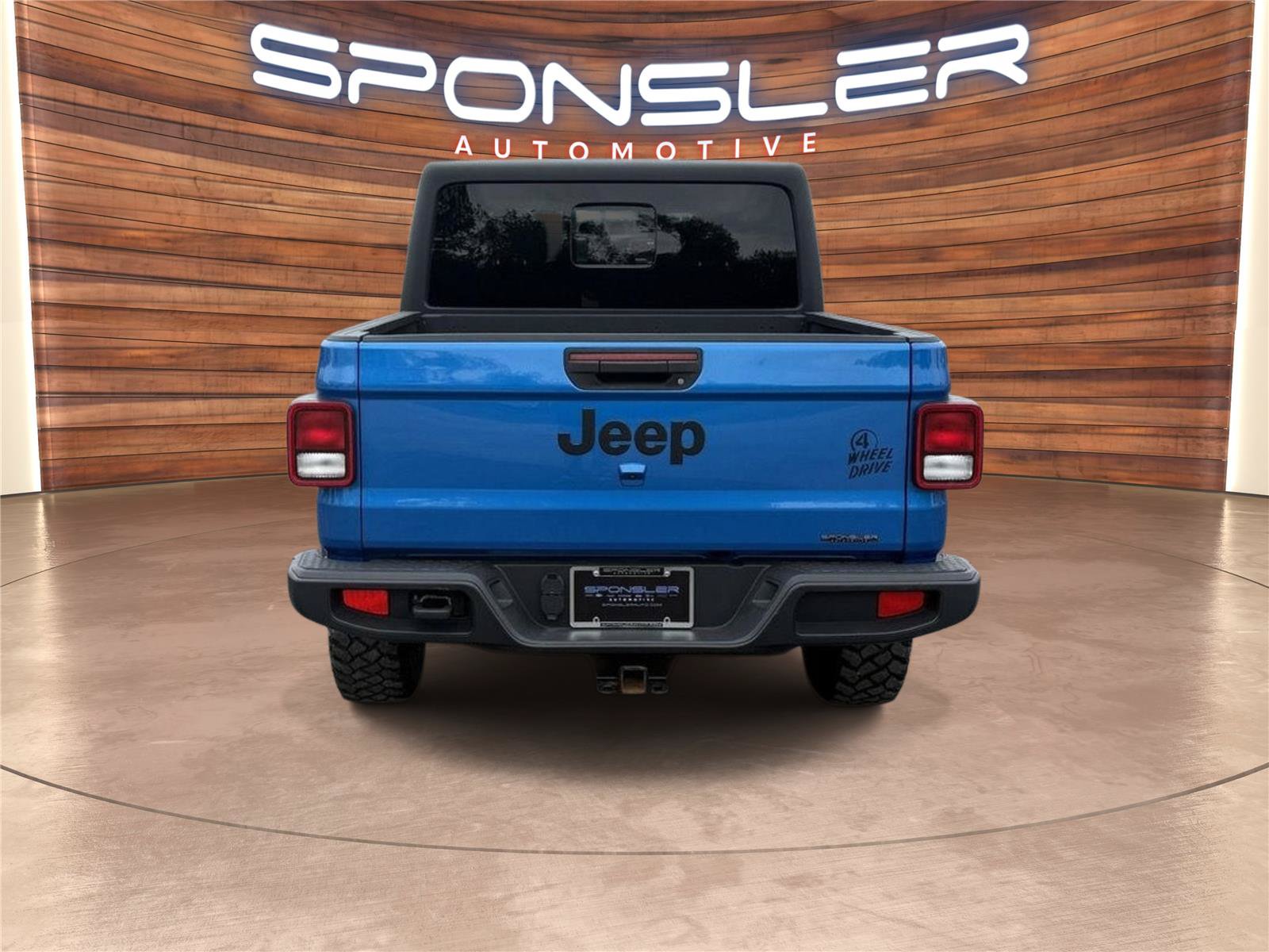 Used 2022 Jeep Gladiator Sport AWD/4WD image 6