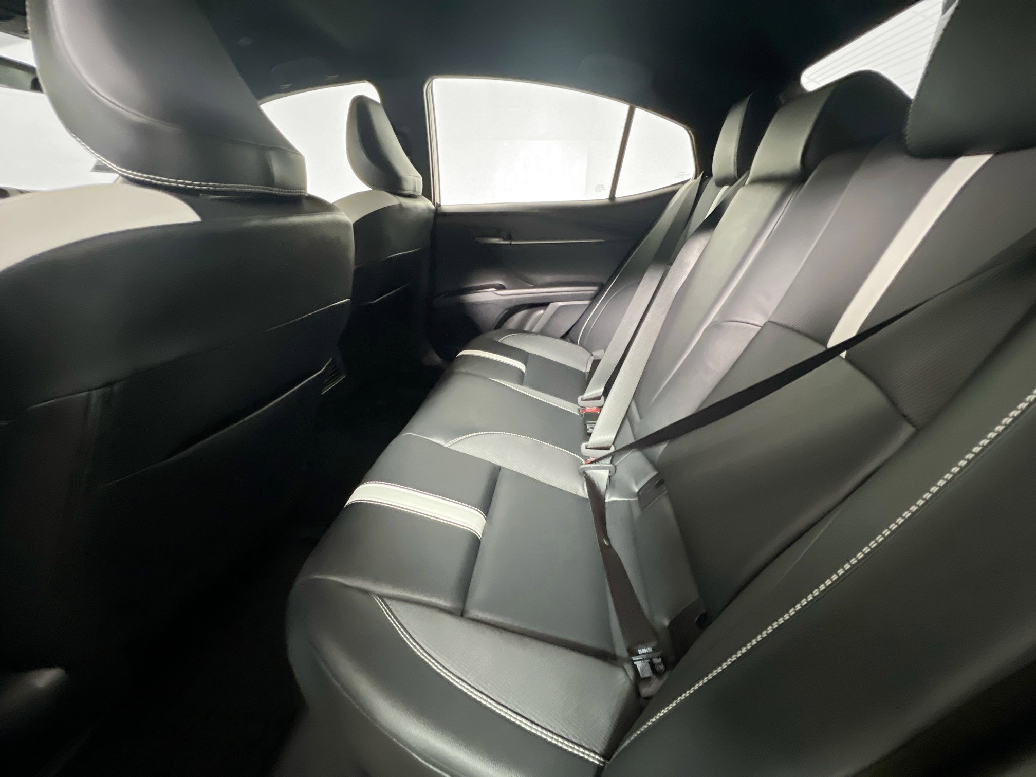 New 2026 Toyota Camry SE FWD image 29