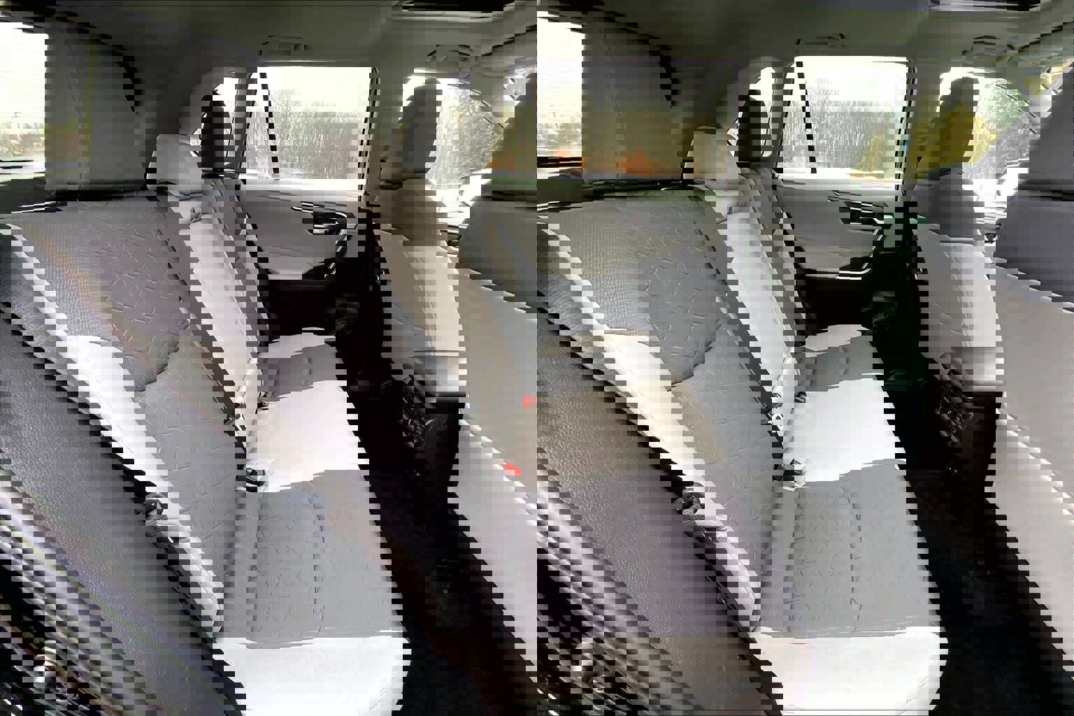 Used 2023 Toyota RAV4 XLE w/ Convenience Package image 19