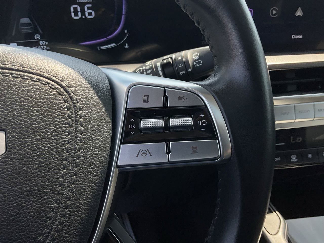 Used 2025 Kia Telluride S FWD image 36