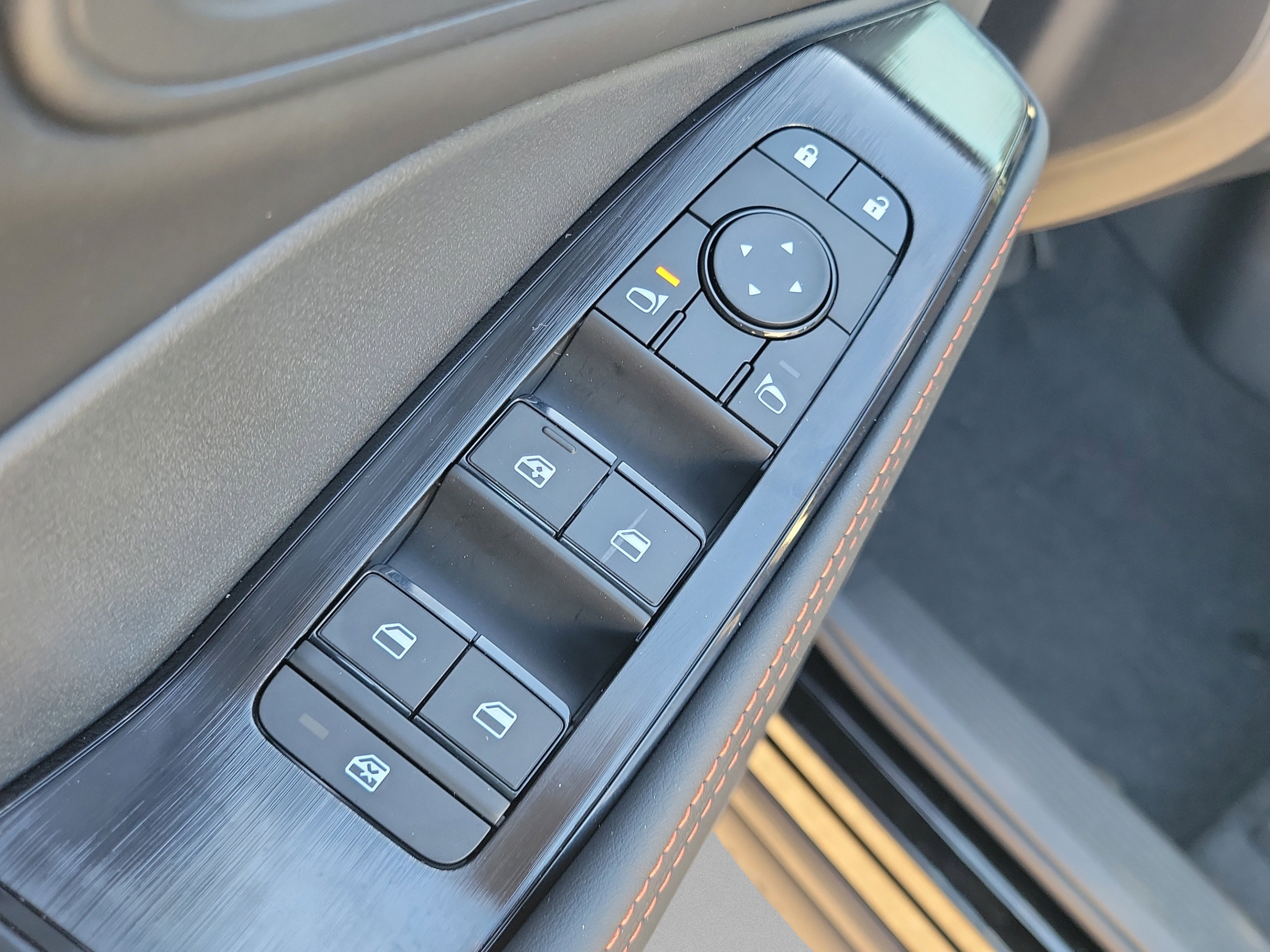 New 2026 Nissan Rogue SV w/ Rock Creek Premium Package AWD/4WD image 19