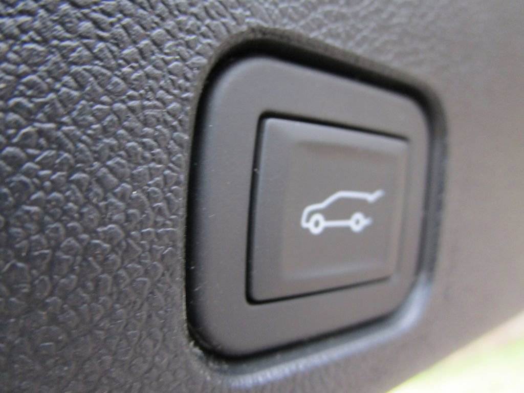 New 2026 GMC Acadia Elevation w/ Elevation Premium Package image 15