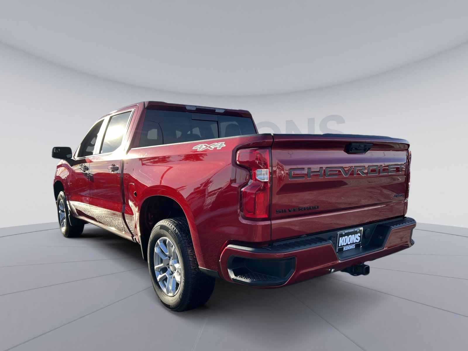 Used 2024 Chevrolet Silverado 1500 RST w/ Convenience Package II image 4