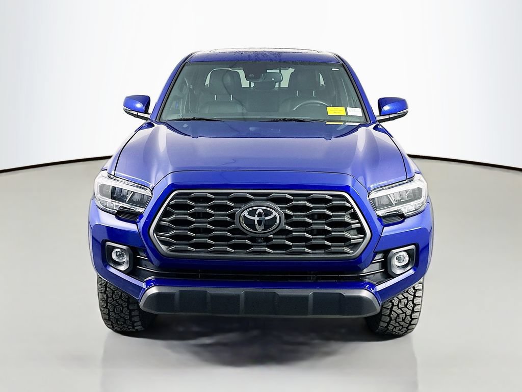 Used 2023 Toyota Tacoma TRD Off-Road w/ TRD Premium Off Road Package AWD/4WD image 2