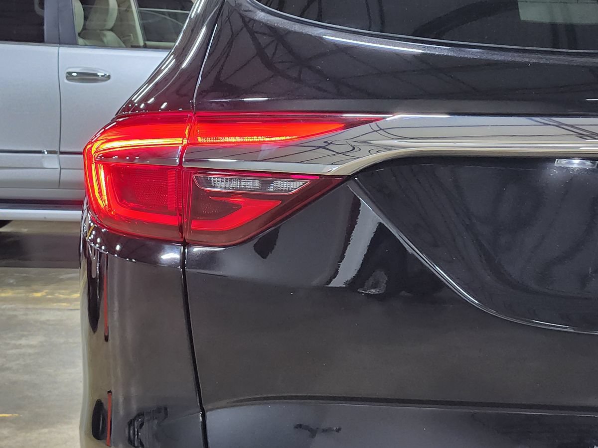 Used 2019 Buick Enclave Avenir w/ Avenir Technology Package FWD image 20