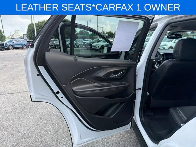 Used 2023 GMC Terrain SLT w/ Tech Package FWD image 23