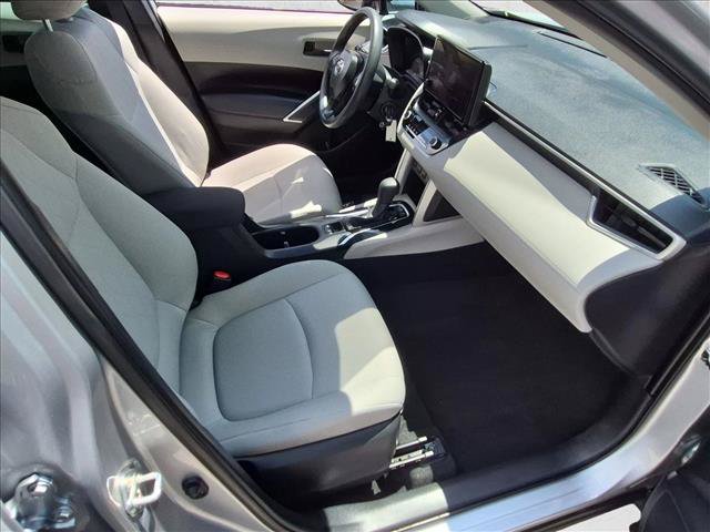 Used 2024 Toyota Corolla Cross L FWD image 20