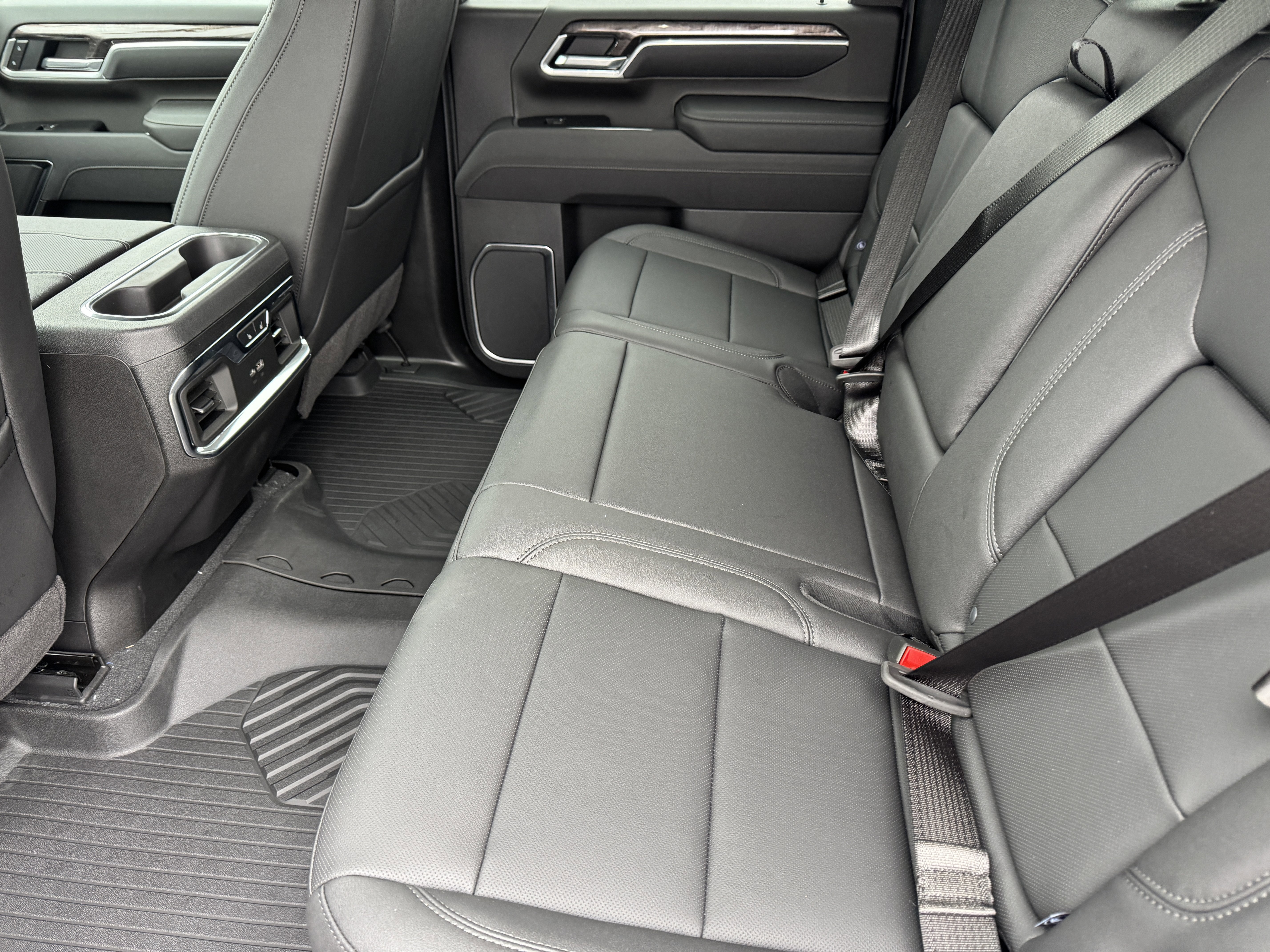 New 2026 Chevrolet Silverado 2500 LTZ w/ LTZ Plus Package image 15