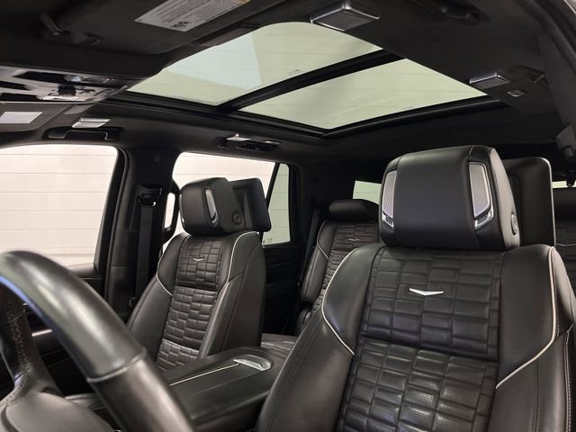 Used 2023 Cadillac Escalade Sport Platinum image 7
