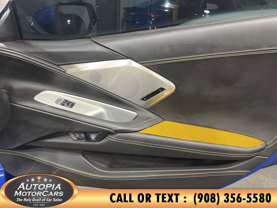 Used 2020 Chevrolet Corvette Stingray Premium Cpe w/ 3LT Preferred Equipment Group image 15