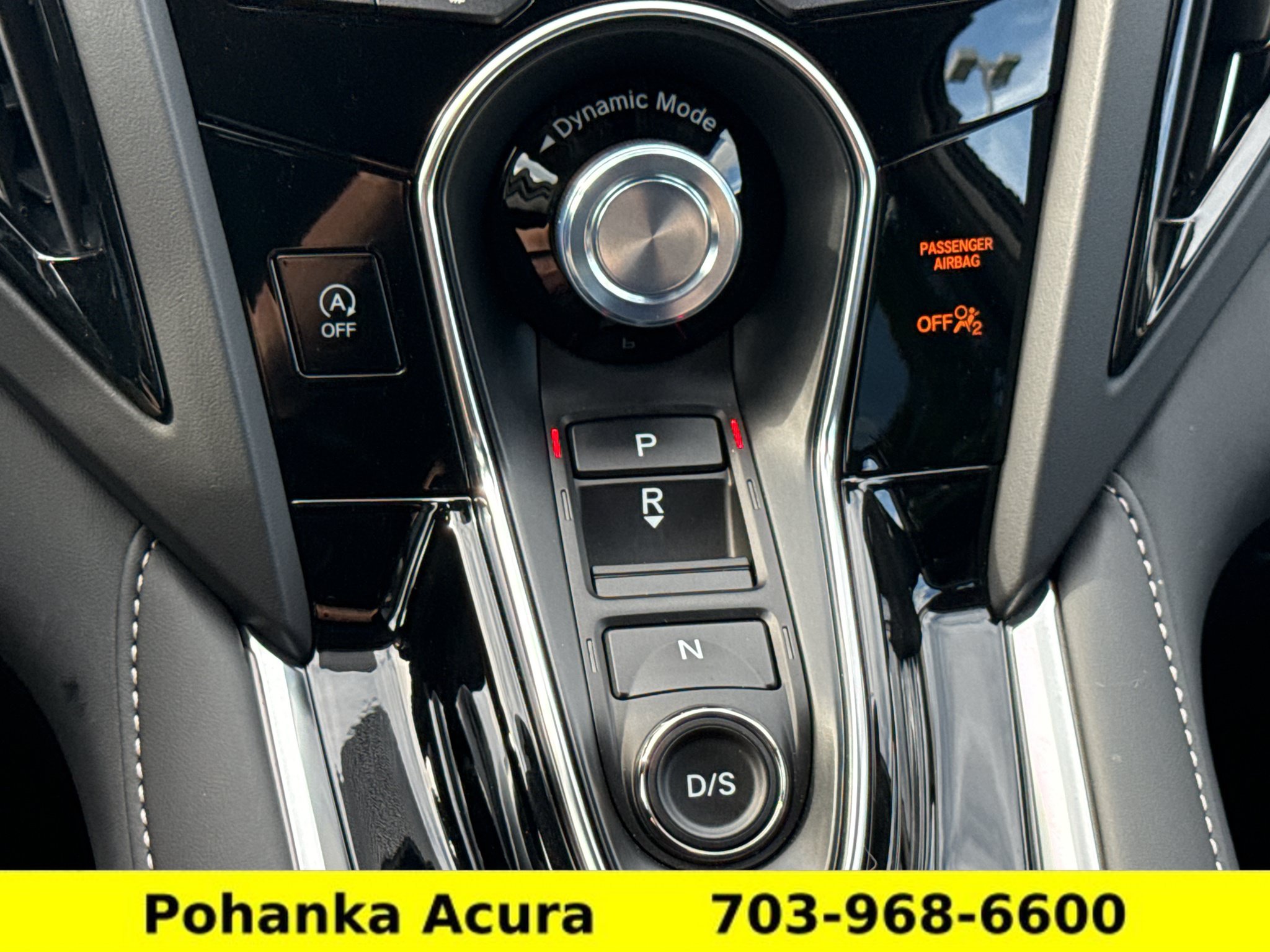 Used 2025 Acura RDX w/ Technology Package AWD/4WD image 17