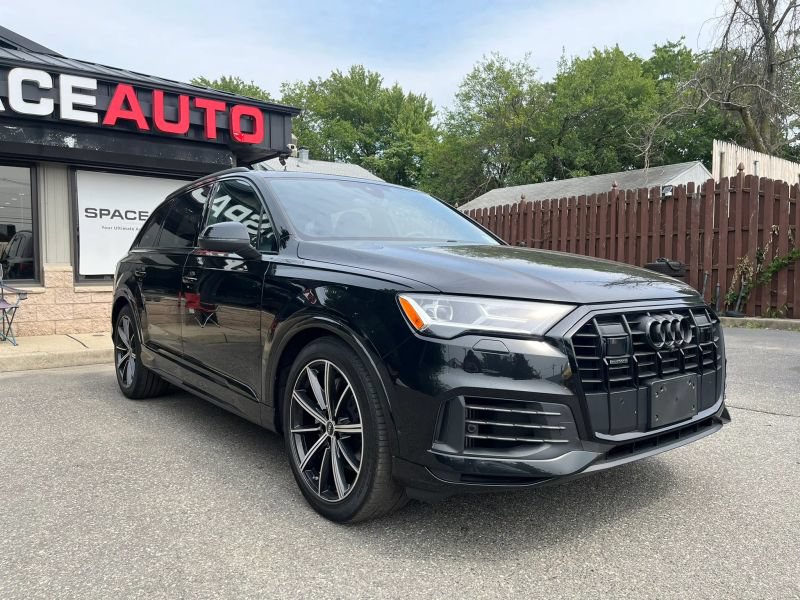 Used 2023 Audi Q7 3.0T Prestige w/ Prestige Package AWD/4WD image 4