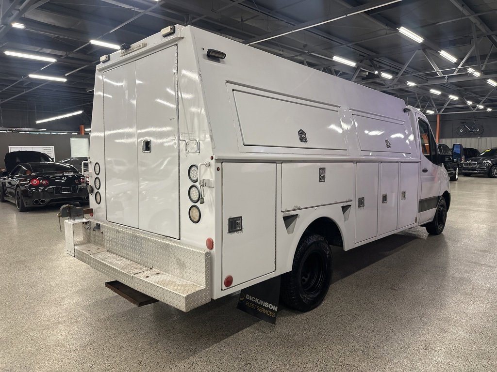 Used 2019 Freightliner Sprinter 3500 w/ Premium Package image 3