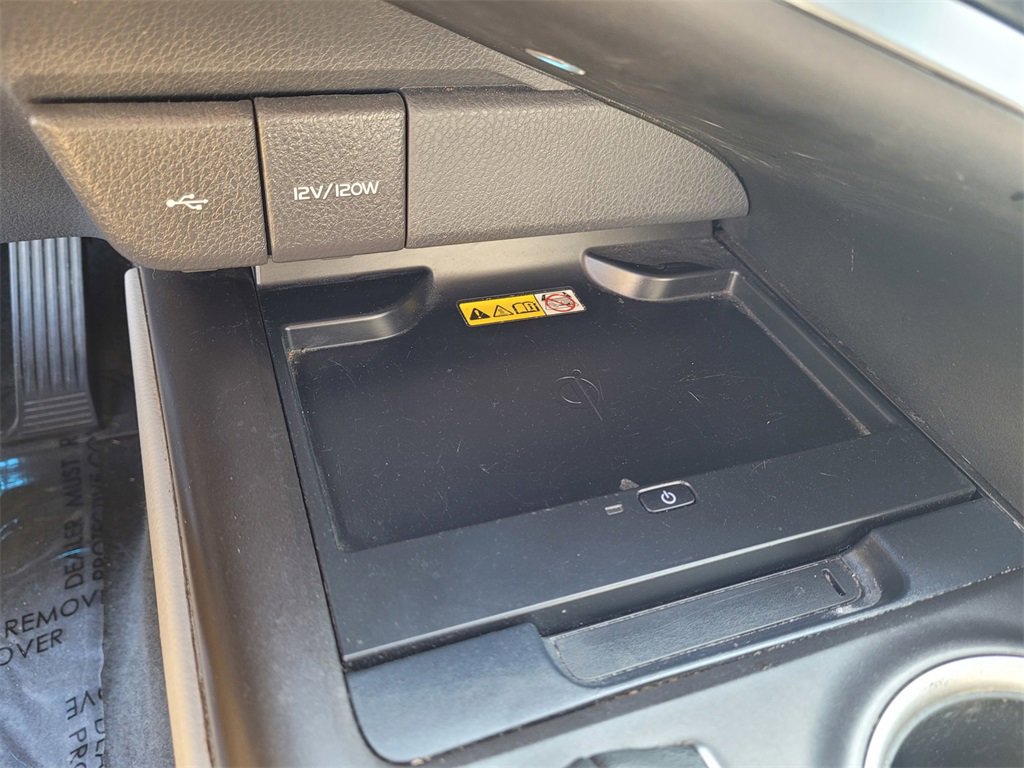 Used 2023 Toyota Camry XLE image 20