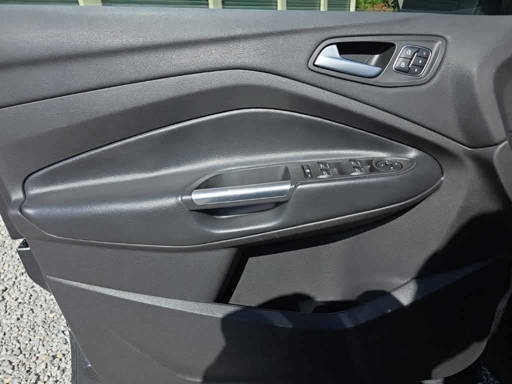 Used 2019 Ford Escape Titanium AWD/4WD image 13