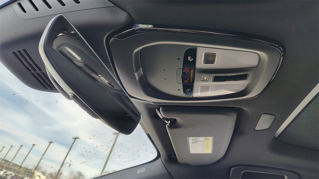 New 2026 Volvo XC60 B5 Plus w/ Protection Package Premier image 24