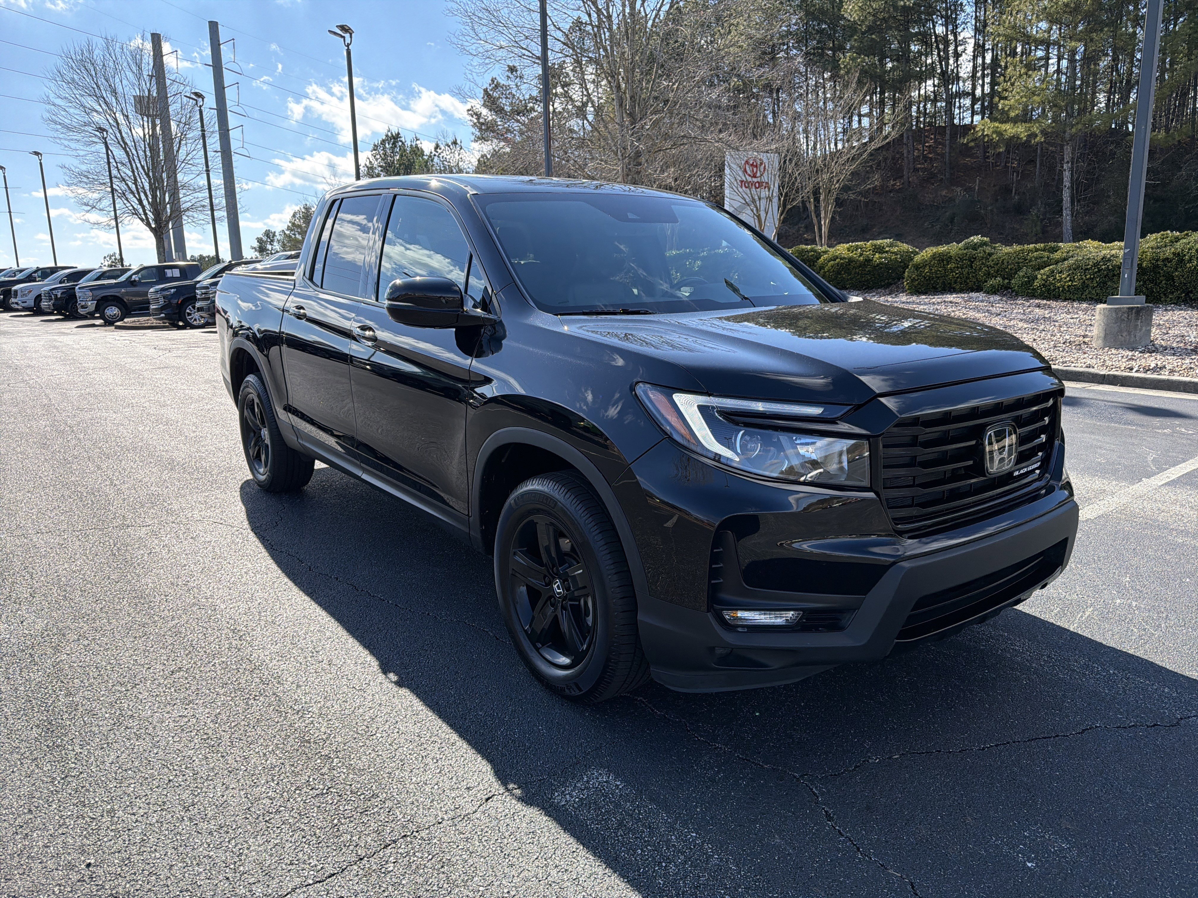 Used 2023 Honda Ridgeline Black Edition image 3