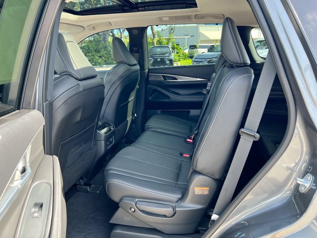 Used 2022 INFINITI QX60 Luxe w/ Cargo Package FWD image 20