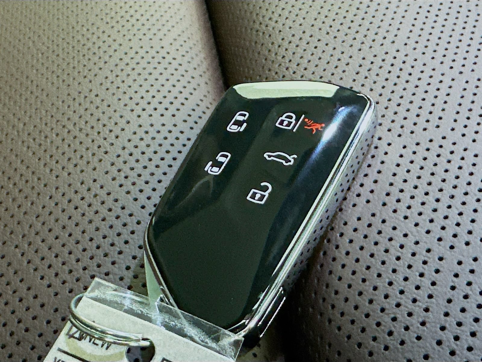 New 2025 Volkswagen ID. Buzz Pro S Plus AWD/4WD image 43