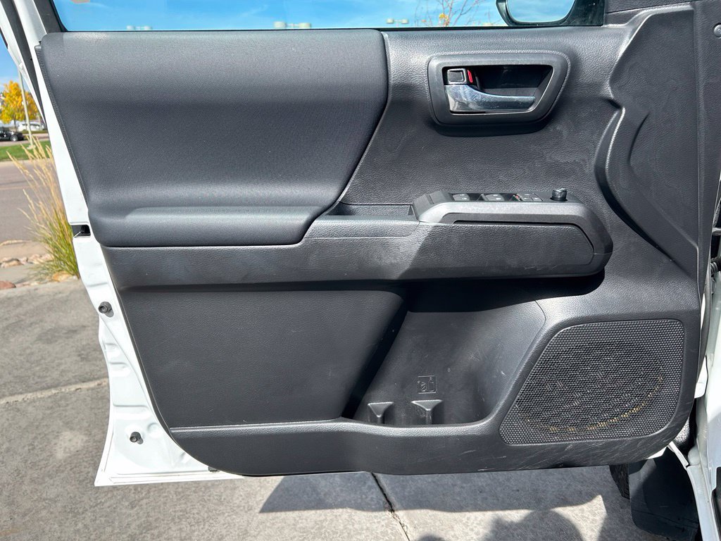Used 2023 Toyota Tacoma TRD Sport AWD/4WD image 13