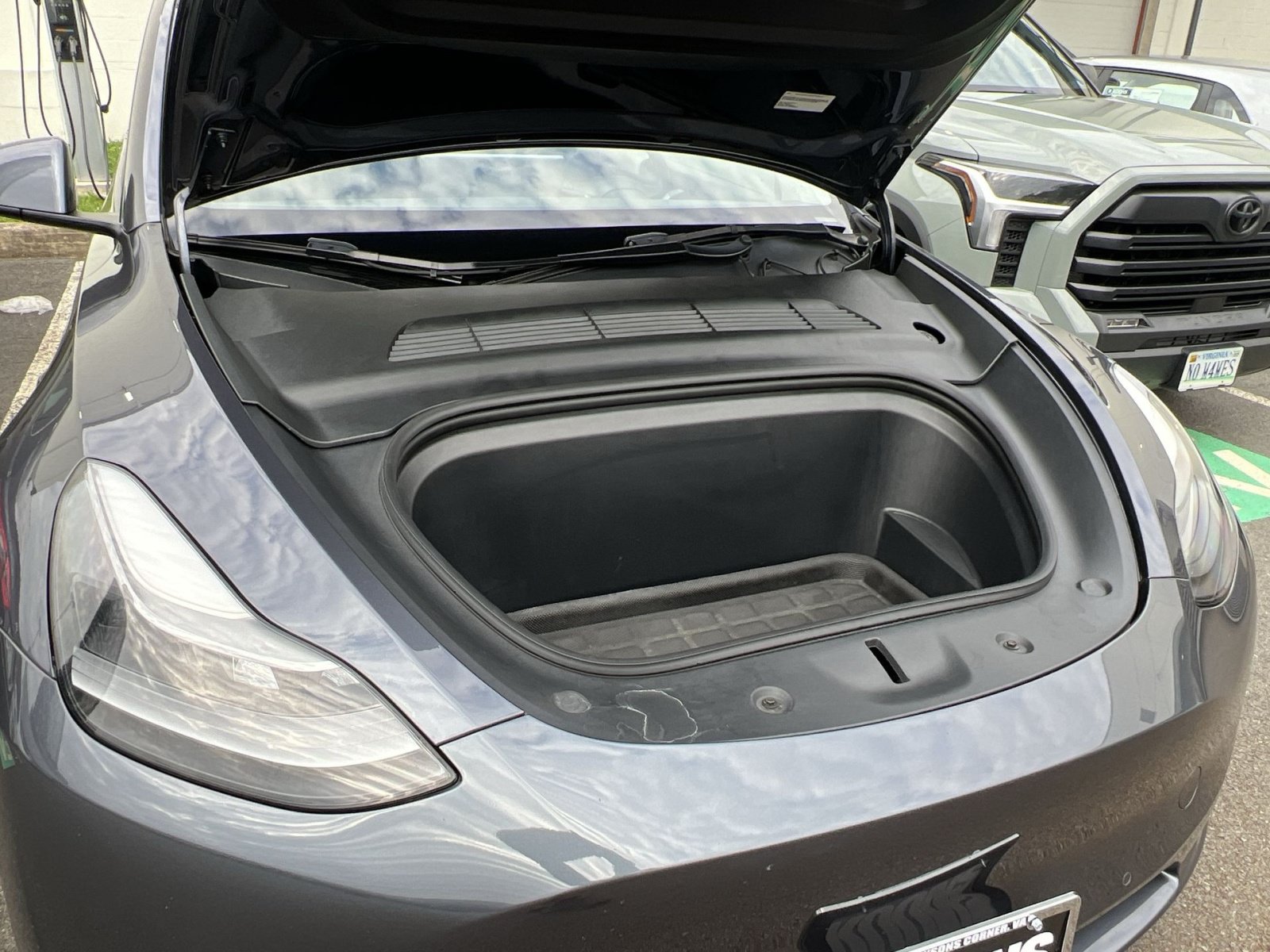 Used 2022 Tesla Model Y Performance AWD/4WD image 25