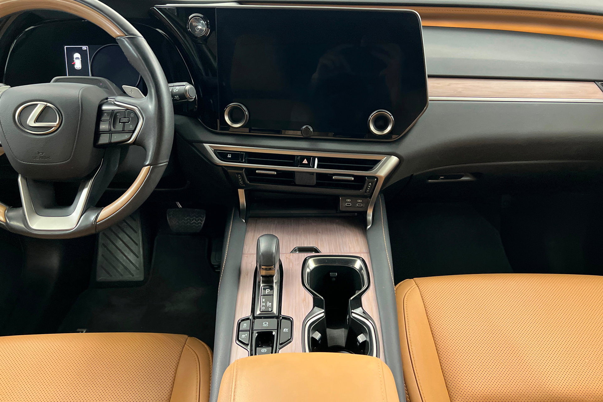 Used 2024 Lexus RX 350h w/ Convenience Package image 14